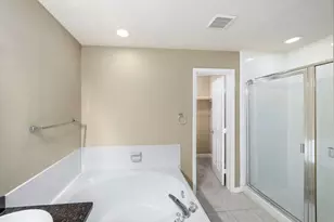 86 N Valley Oaks Cir, The Woodlands, TX 77382 - Photo 22