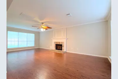 15 Thorn Berry Place, The Woodlands, TX 77381 - Photo 4