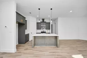 2720 Cos St, Liberty, TX 77575 - Photo 8