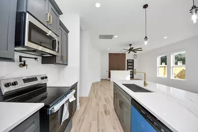 2720 Cos Street, Liberty, TX 77575 - Photo 4