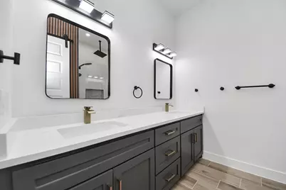 2720 Cos Street, Liberty, TX 77575 - Photo 16