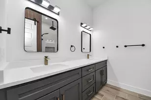 2720 Cos St, Liberty, TX 77575 - Photo 16