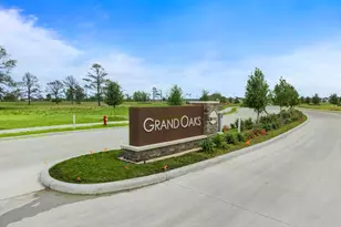 12130 Old Fashion Cir, Mont Belvieu, TX 77535 - Photo 2