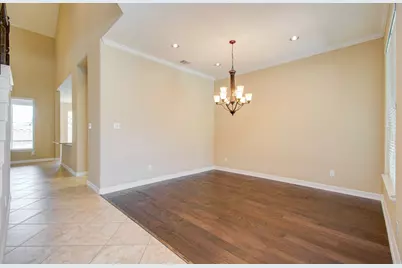 3938 May Ridge Lane, Sugar Land, TX 77479 - Photo 4