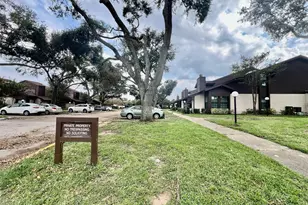 2611 Grants Lake Blvd, Sugar Land, TX 77479 - Photo 12