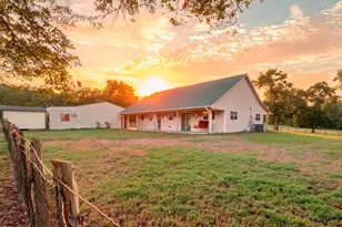 307 Fm 980 Rd, Huntsville, TX 77320 - Photo 2