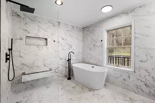 316 Valley View Dr, La Grange, TX 78945 - Photo 22