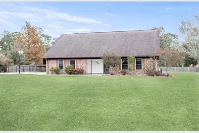 203 Magnolia Trail, Silsbee, TX 77656 - Photo 2