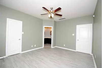 7019 Hazelnut Lane, Baytown, TX 77521 - Photo 16