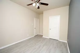7019 Hazelnut Ln, Baytown, TX 77521 - Photo 26