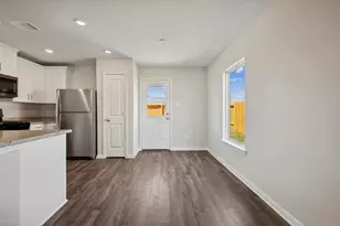 10410 Red Cardinal Dr, Cleveland, TX 77328 - Photo 8