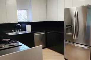 10722 Ella Lee Ln, Houston, TX 77042 - Photo 12