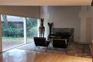 10722 Ella Lee Ln, Houston, TX 77042 - Photo 6