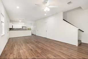 5007 Mallow St, Houston, TX 77033 - Photo 4