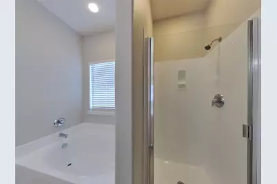 6619 Lindale Manor Court, Spring, TX 77379 - Photo 8