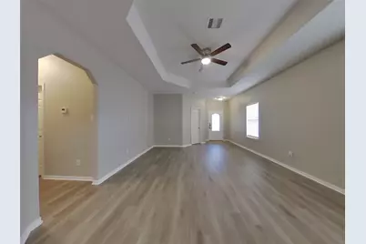 6619 Lindale Manor Court, Spring, TX 77379 - Photo 2