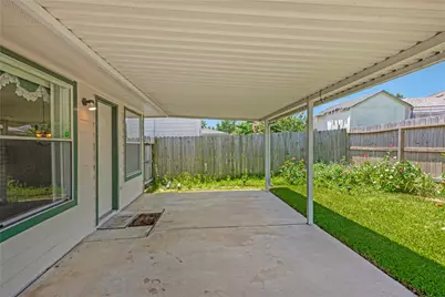 11014 Malden Drive, Houston, TX 77075 - Photo 22