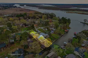 200 Cove View Dr, Trinity, TX 75862 - Photo 2
