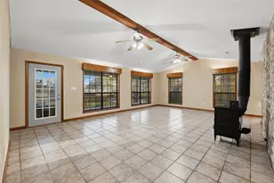 200 Cove View Dr, Trinity, TX 75862 - Photo 10