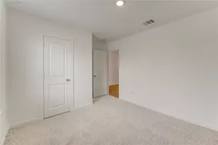 9047 Rose Water Trl, Iowa Colony, TX 77583 - Photo 6