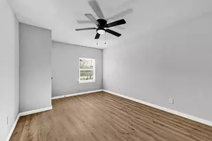 10705 Munn St, Houston, TX 77029 - Photo 10