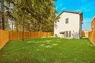 9605 Buffum St, Houston, TX 77051 - Photo 12