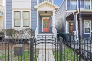 434 W 27th St, Houston, TX 77008 - Photo 2