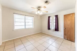 4407 Shady Ln, Huntsville, TX 77320 - Photo 14