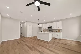 5408 Fairchild St St, Houston, TX 77028 - Photo 8