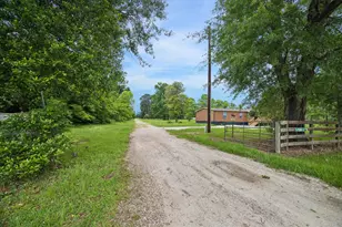 30 Timm Ln, Cleveland, TX 77327 - Photo 1