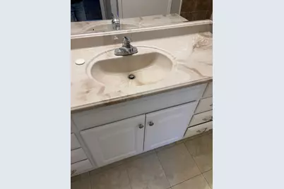 3055 SW Walnut Bend Lane #33, Houston, TX 77042 - Photo 8