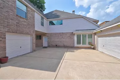 13726 Magnolia Manor Drive, Cypress, TX 77429 - Photo 6