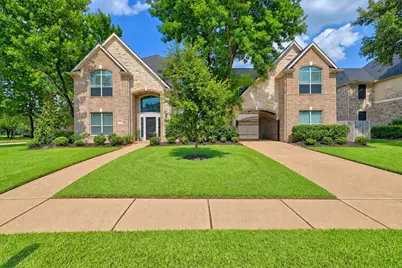 13726 Magnolia Manor Drive, Cypress, TX 77429 - Photo 2