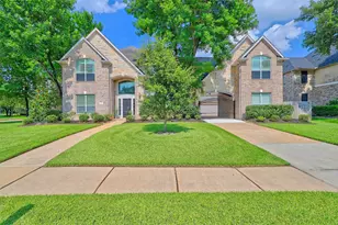 13726 Magnolia Manor Dr, Cypress, TX 77429 - Photo 2