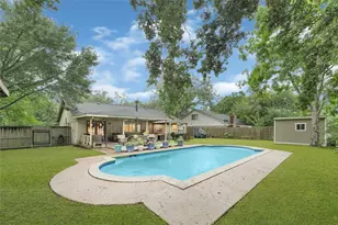 1101 Killarney Ave, Friendswood, TX 77546 - Photo 24