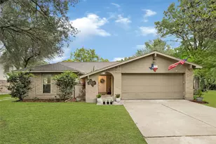 1101 Killarney Ave, Friendswood, TX 77546 - Photo 26