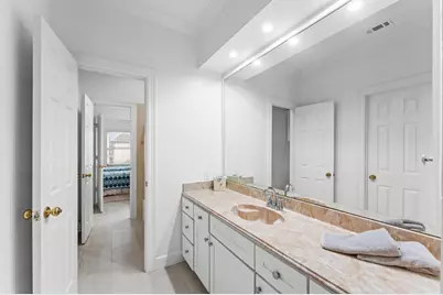 2222 Nantucket Drive #B, Houston, TX 77057 - Photo 26