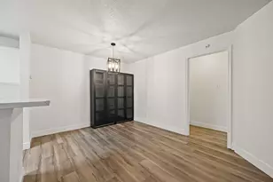 10733 Braes Bend Dr, Houston, TX 77071 - Photo 12