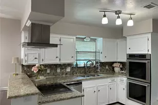 10619 Archmont Dr, Houston, TX 77070 - Photo 8
