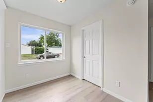 7303 Augustine Dr, Houston, TX 77036 - Photo 14