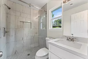 7303 Augustine Dr, Houston, TX 77036 - Photo 2