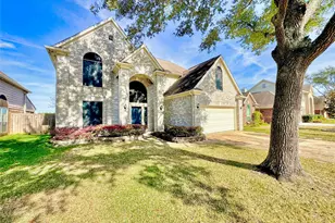 6923 Crystal Dowels Dr, Pasadena, TX 77505 - Photo 1