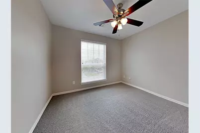 5202 Dauntless Drive, Houston, TX 77066 - Photo 14
