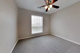 5202 Dauntless Dr, Houston, TX 77066 - Photo 14