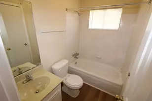 9618 Rapid River Ln, Houston, TX 77086 - Photo 14