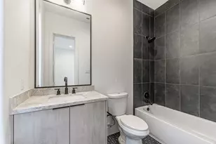 1104 W 9th St, Houston, TX 77007 - Photo 20