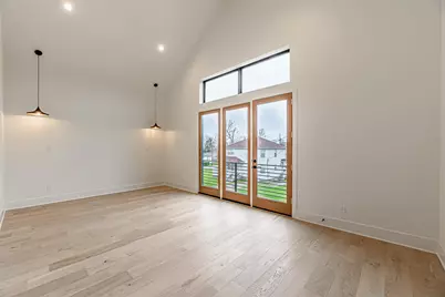 1104 W 9th Street, Houston, TX 77007 - Photo 12