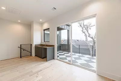 1104 W 9th Street, Houston, TX 77007 - Photo 22