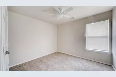 8743 Thistlemoor Lane, Houston, TX 77044 - Photo 16