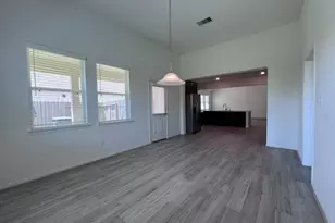 14147 Little River Dr, Baytown, TX 77523 - Photo 10